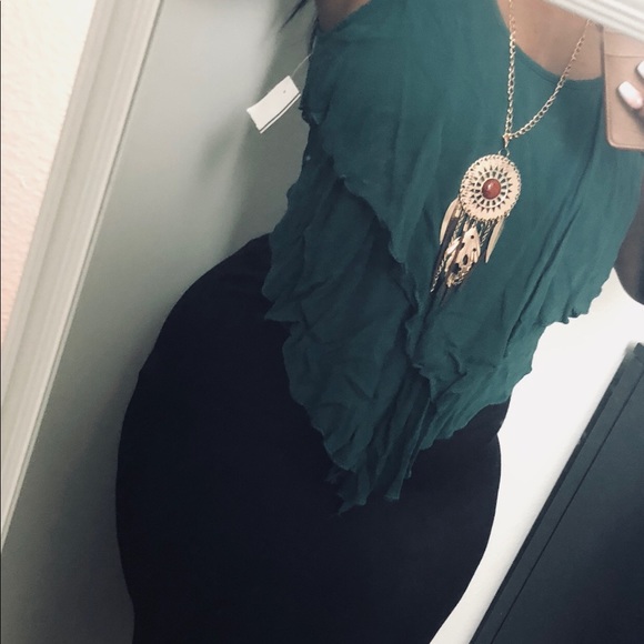 Tops - Picture 2 of 3